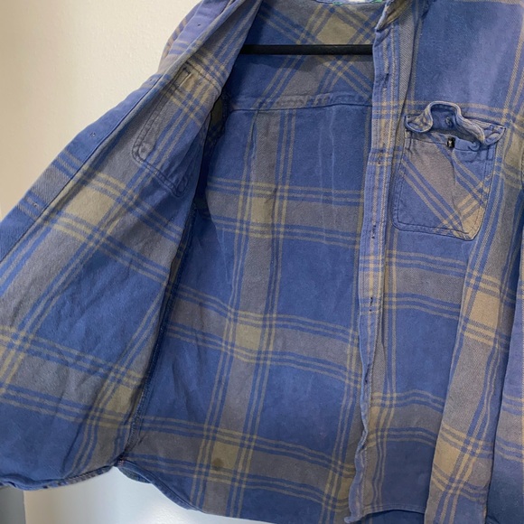 Vtg Blue Flannel Button Down Shirt - Picture 6 of 7